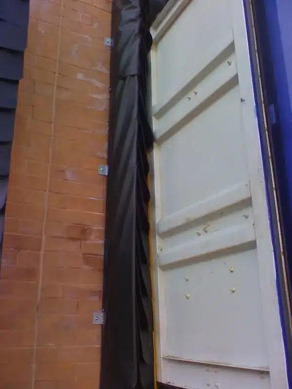 1020736e-17c8-475d-883f-dcc5c0f89ff4