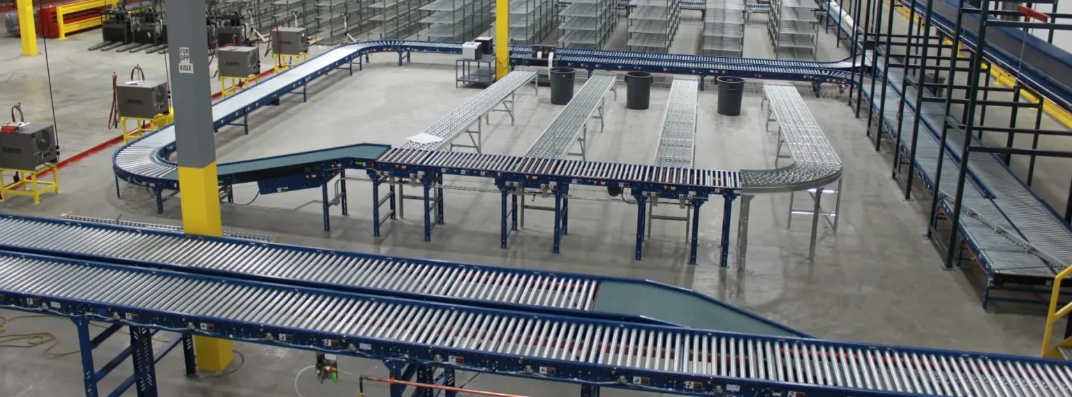 warehouse-bg-1536x1024